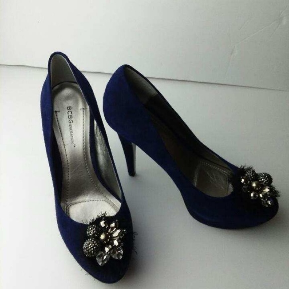 NEW BCBG Dark Navy women pumps - Picture 3 of 6